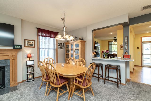 15053 Dutchman Way, Apple Valley, MN 55124