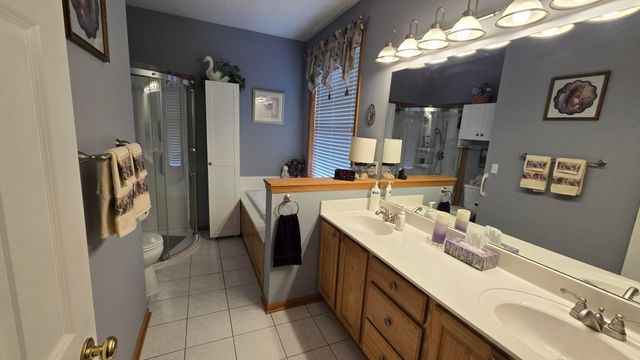 15053 Dutchman Way, Apple Valley, MN 55124