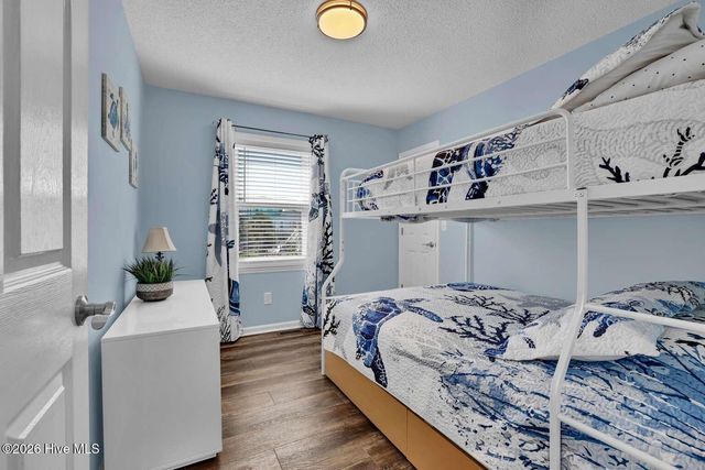 1001 S Topsail Drive, Surf City, NC 28445