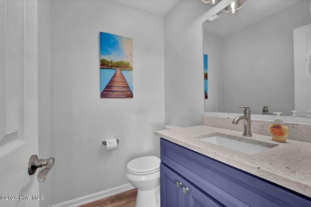 1001 S Topsail Drive, Surf City, NC 28445