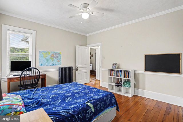 23 W GEORGE ST, Yoe, PA 17313
