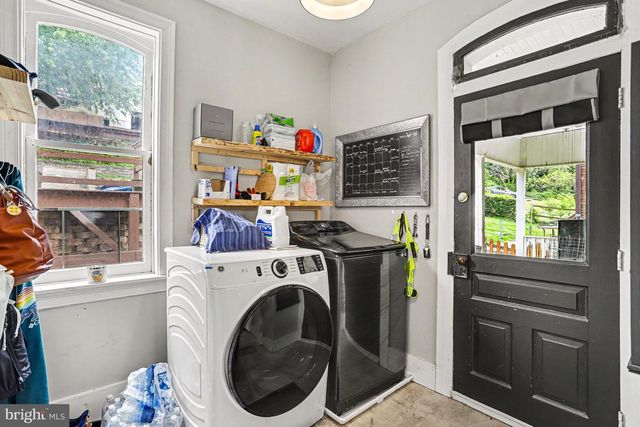23 W GEORGE ST, Yoe, PA 17313