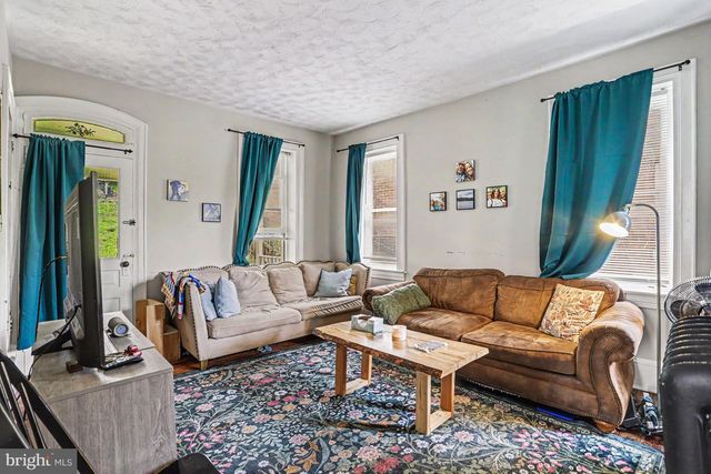 23 W GEORGE ST, Yoe, PA 17313