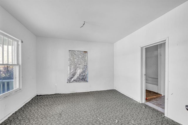 852 N Woodrow Ave, Wichita, KS 67203