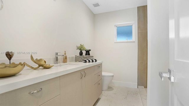 25025 SW 202nd Ave, Homestead, FL 33031