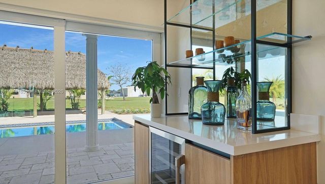 25025 SW 202nd Ave, Homestead, FL 33031