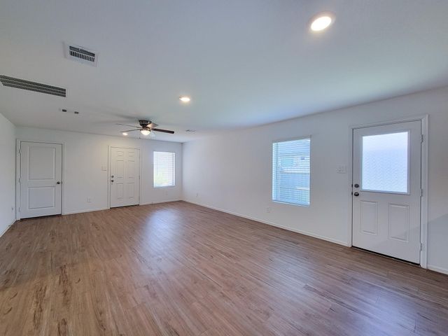 314 Harbor Bend Court, Willis, TX 77378