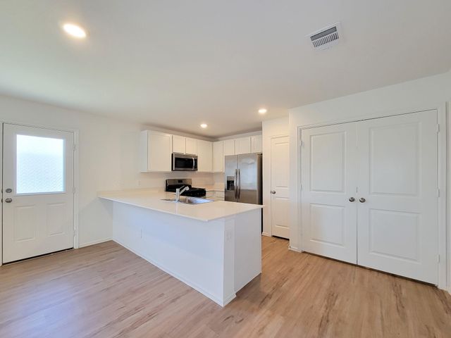 314 Harbor Bend Court, Willis, TX 77378