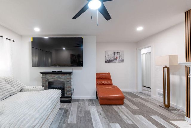 5165 WOODLAND Drive, Forest Park, GA 30297