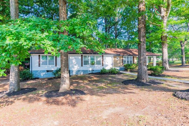 5165 WOODLAND Drive, Forest Park, GA 30297
