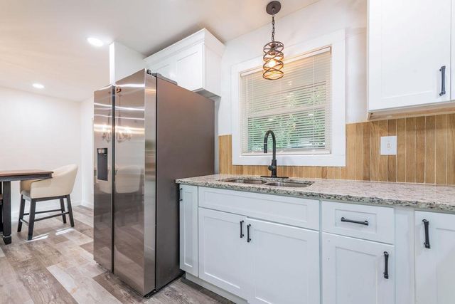 5165 WOODLAND Drive, Forest Park, GA 30297