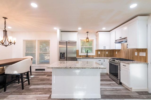 5165 WOODLAND Drive, Forest Park, GA 30297