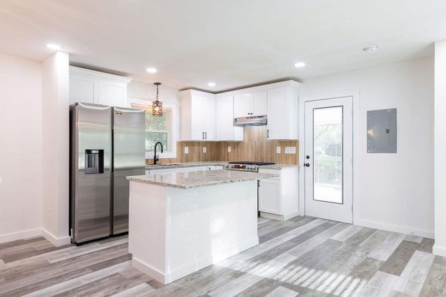 5165 WOODLAND Drive, Forest Park, GA 30297