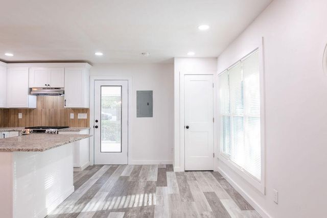 5165 WOODLAND Drive, Forest Park, GA 30297