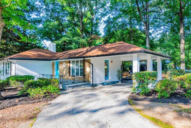 5165 WOODLAND Drive, Forest Park, GA 30297