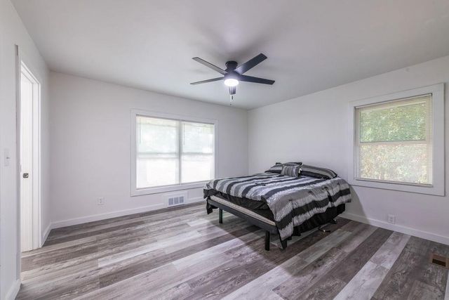 5165 WOODLAND Drive, Forest Park, GA 30297