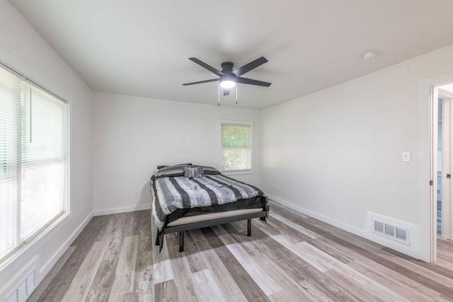 5165 WOODLAND Drive, Forest Park, GA 30297