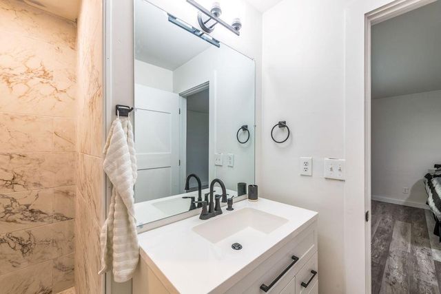 5165 WOODLAND Drive, Forest Park, GA 30297