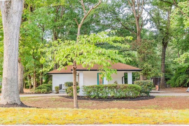 5165 WOODLAND Drive, Forest Park, GA 30297