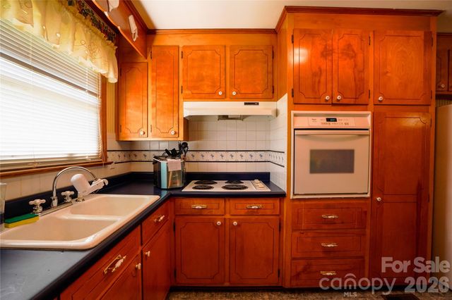 9631 Sunway Drive, Mint Hill, NC 28227