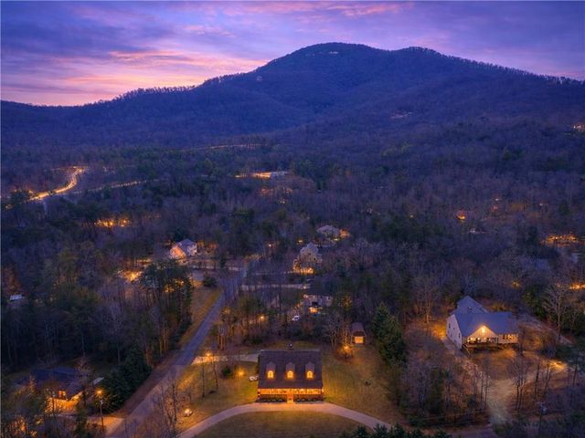 32 Bern Vista, Sautee Nacoochee, GA 30571