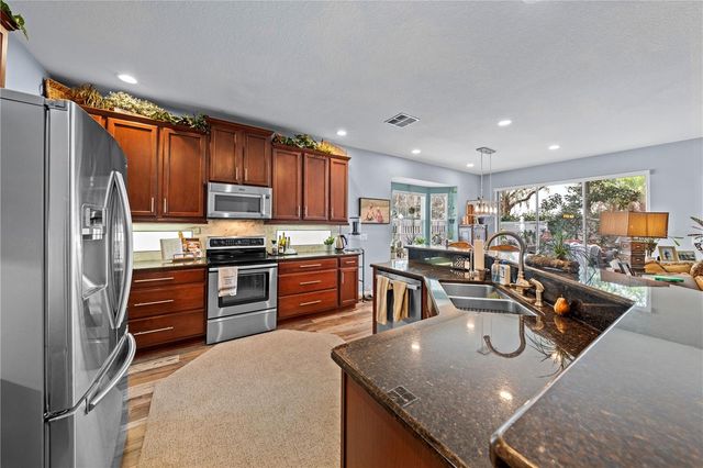 8450 NORTHLAKE PARKWAY, Orlando, FL 32827