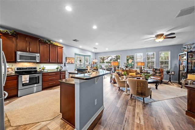 8450 NORTHLAKE PARKWAY, Orlando, FL 32827