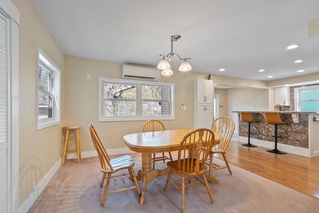 71 Linden Street, Exeter, NH 03833