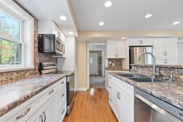 71 Linden Street, Exeter, NH 03833