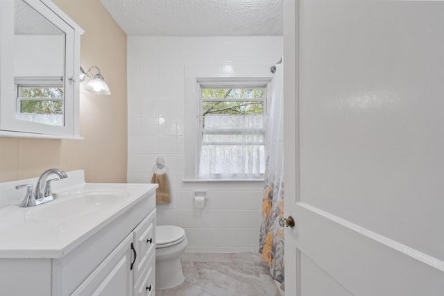 71 Linden Street, Exeter, NH 03833