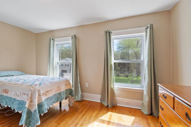 71 Linden Street, Exeter, NH 03833