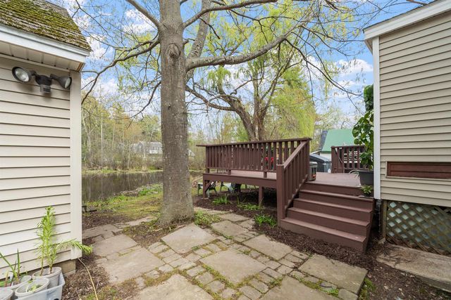 71 Linden Street, Exeter, NH 03833