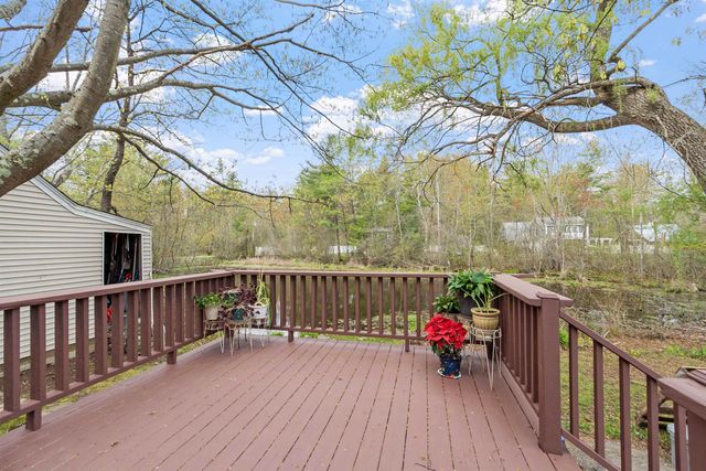 71 Linden Street, Exeter, NH 03833