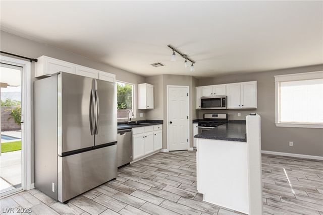 4912 Peaceful Pond Avenue, Las Vegas, NV 89131