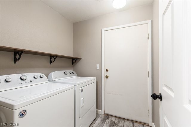 4912 Peaceful Pond Avenue, Las Vegas, NV 89131