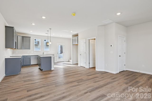 209 Vanguard Lane 17, Cramerton, NC 28032