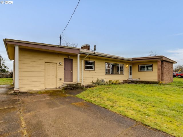 412 Se GRANT St, Sheridan, OR 97378
