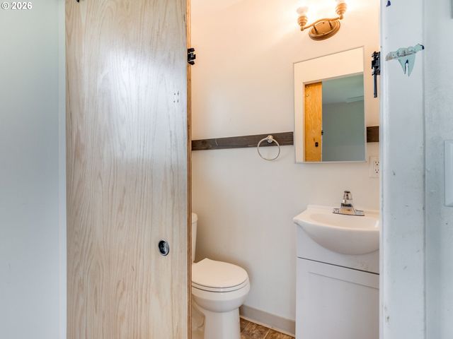 412 Se GRANT St, Sheridan, OR 97378