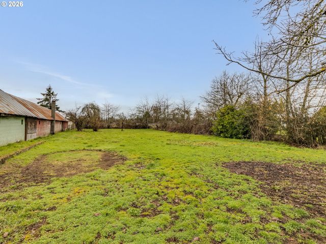 412 Se GRANT St, Sheridan, OR 97378