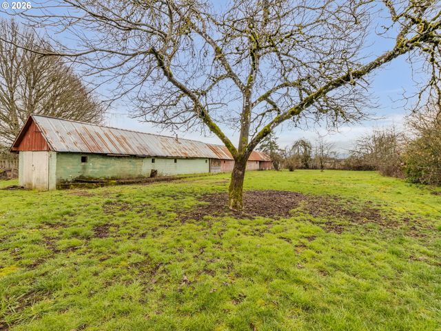 412 Se GRANT St, Sheridan, OR 97378