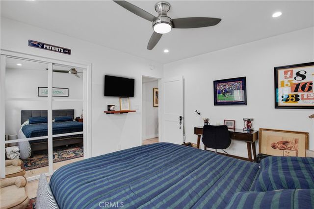 2312 6th 1, Santa Monica, CA 90405