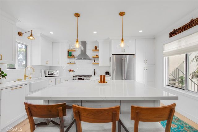 2312 6th 1, Santa Monica, CA 90405