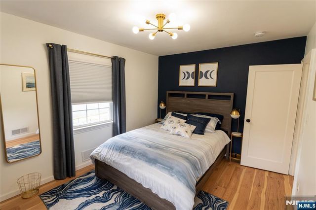 52 Knollwood Terrace, Clifton, NJ 07012