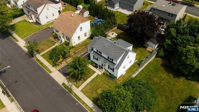 52 Knollwood Terrace, Clifton, NJ 07012