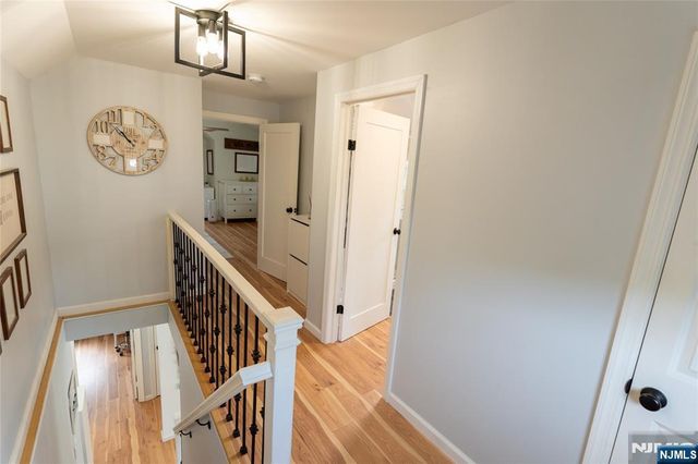 52 Knollwood Terrace, Clifton, NJ 07012