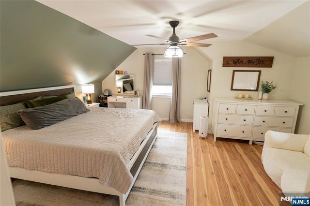52 Knollwood Terrace, Clifton, NJ 07012