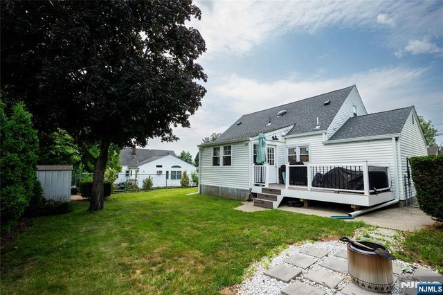 52 Knollwood Terrace, Clifton, NJ 07012