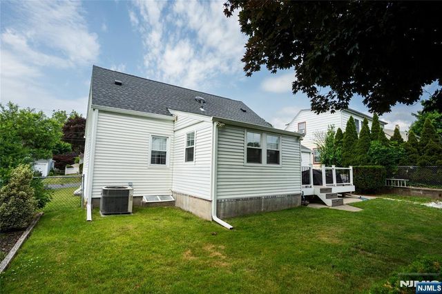 52 Knollwood Terrace, Clifton, NJ 07012