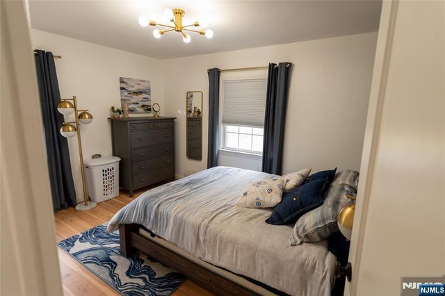 52 Knollwood Terrace, Clifton, NJ 07012