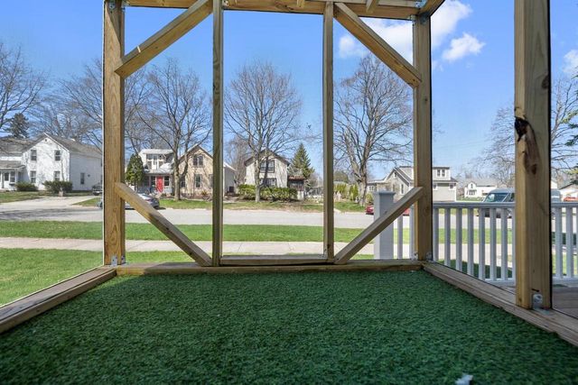 105 W 6TH STREET, Kaukauna, WI 54130